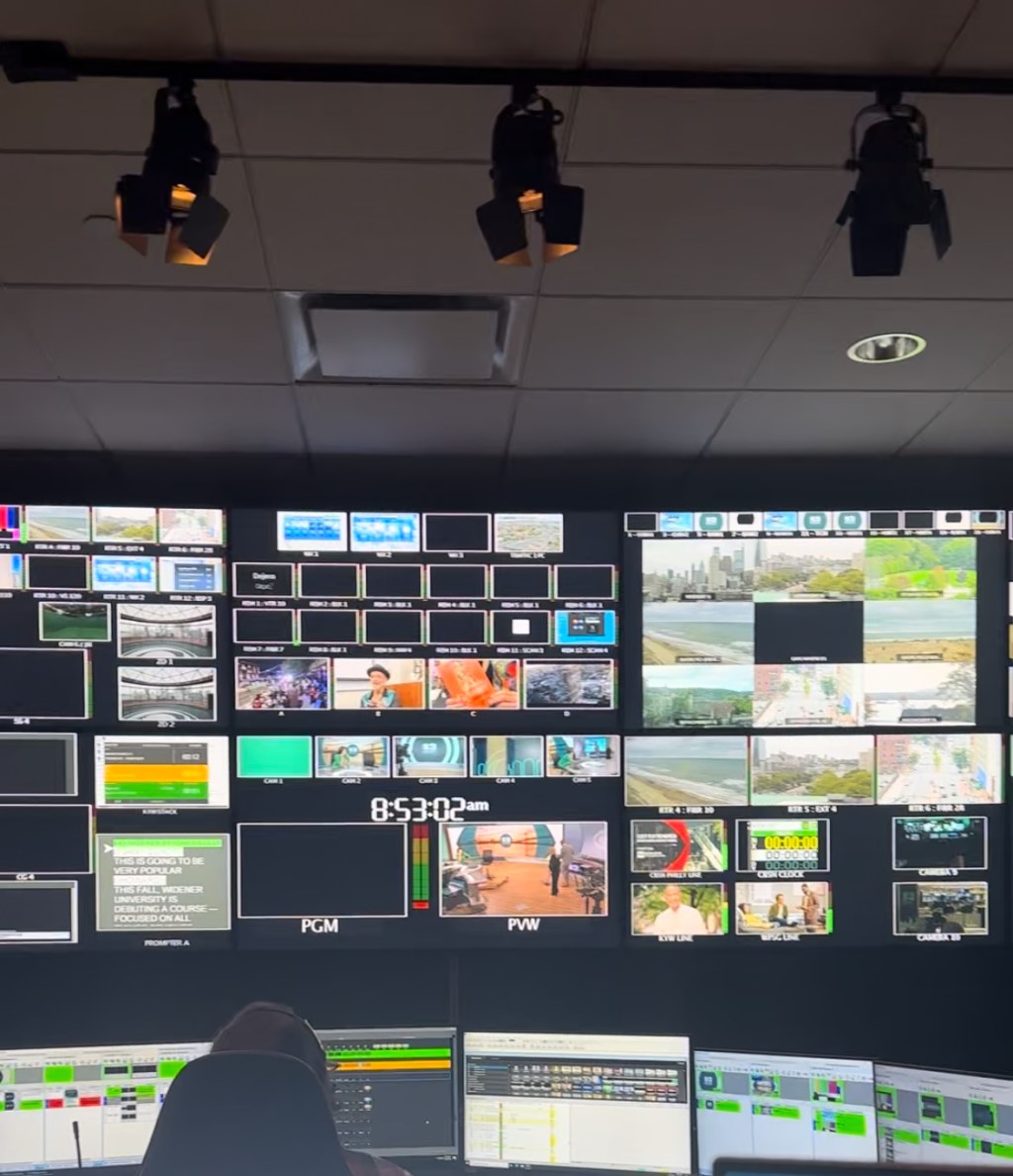 CBS 3 Weekend Team Celebrates First Day of&nbsp;Fall